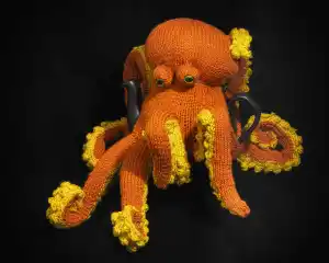 thumbnail of main image